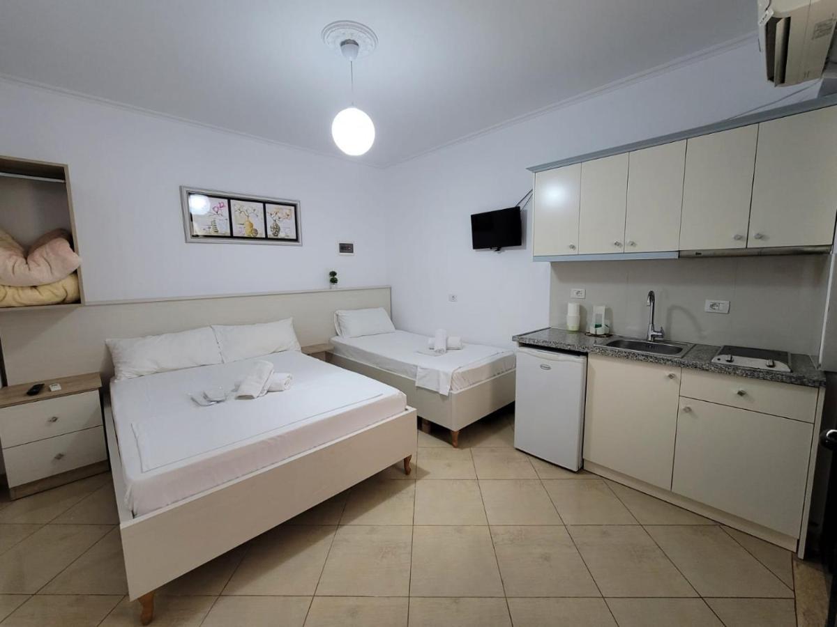 Amber Apartments Sarande Luaran gambar