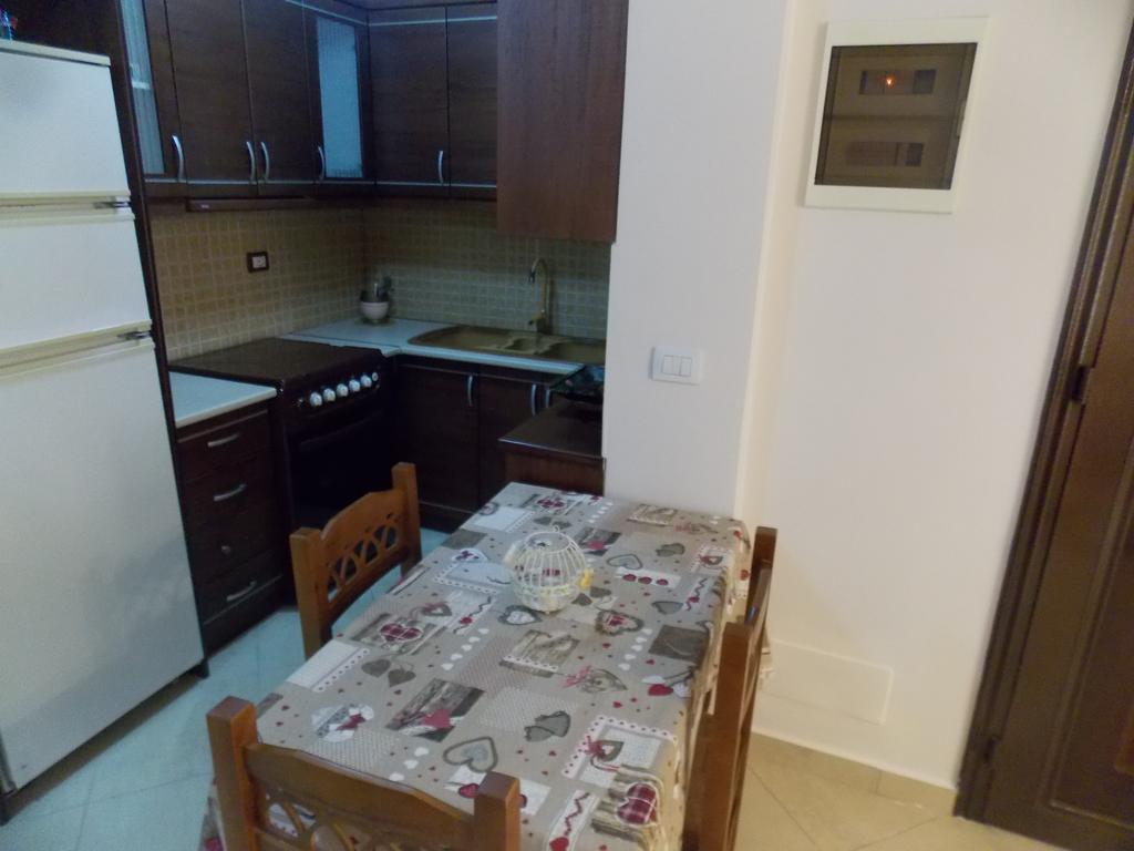 Amber Apartments Sarande Luaran gambar
